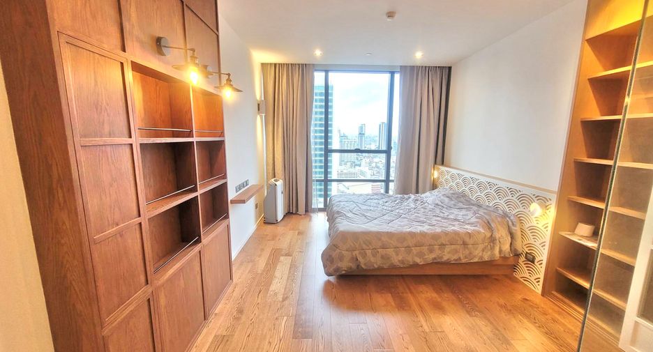 For rent 2 bedrooms condo in Sathon, Bangkok