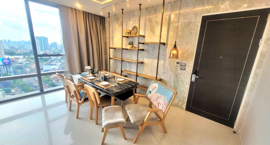 For rent 2 bedrooms condo in Sathon, Bangkok