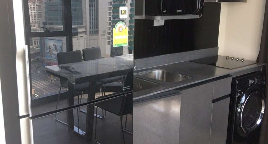 For rent 2 bedrooms condo in Khlong Toei, Bangkok