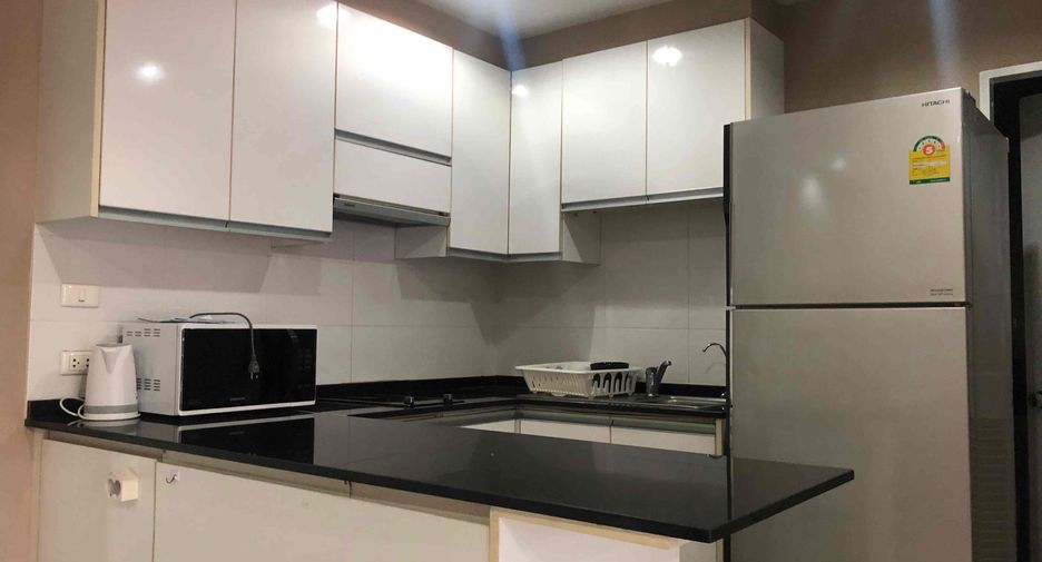 For rent 2 bedrooms condo in Khlong Toei, Bangkok