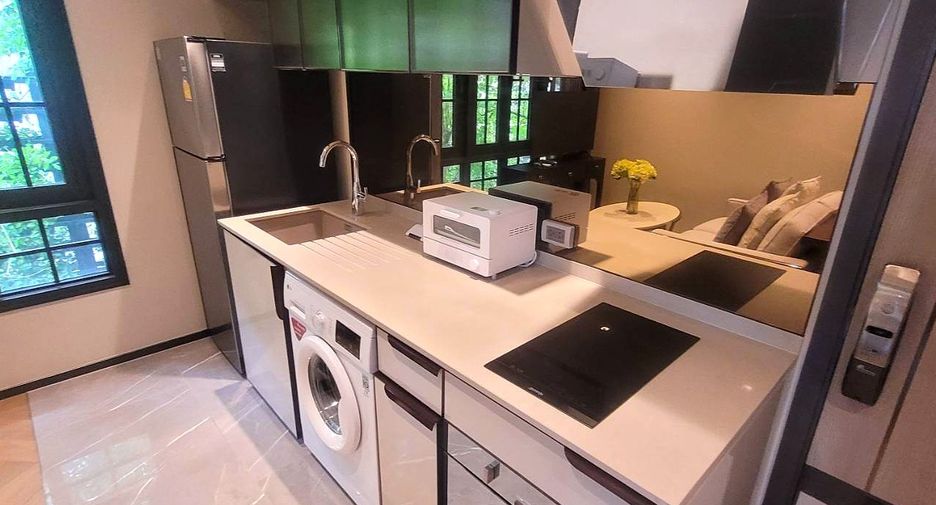 For rent 1 bed condo in Watthana, Bangkok