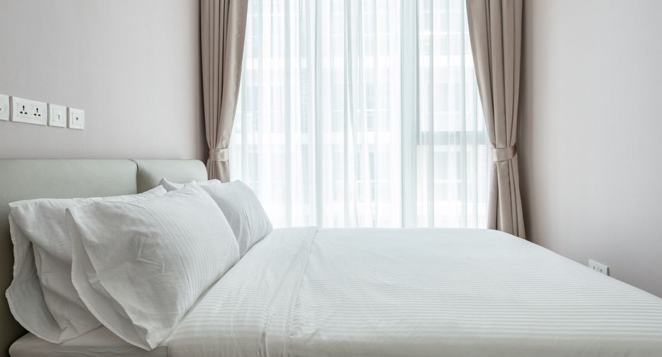 For rent 2 bedrooms condo in Watthana, Bangkok