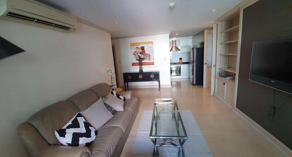 For rent 2 bedrooms condo in Watthana, Bangkok