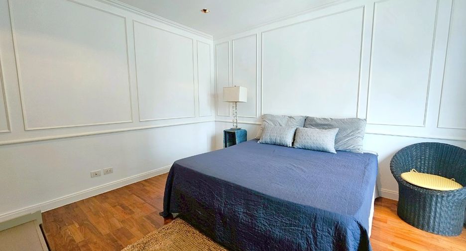 For rent and for sale 2 bedrooms condo in Pathum Wan, Bangkok
