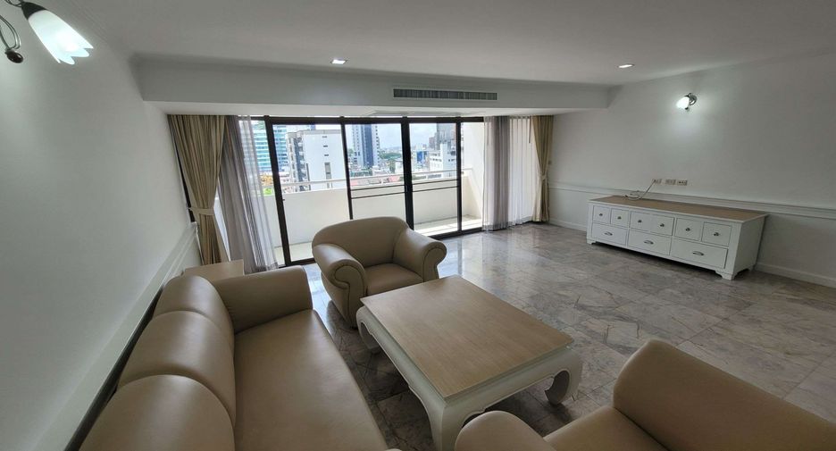 For rent 2 bedrooms condo in Watthana, Bangkok
