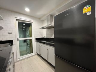For rent 2 bedrooms condo in Pathum Wan, Bangkok