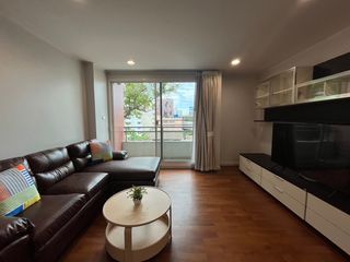 For rent 2 bedrooms condo in Pathum Wan, Bangkok