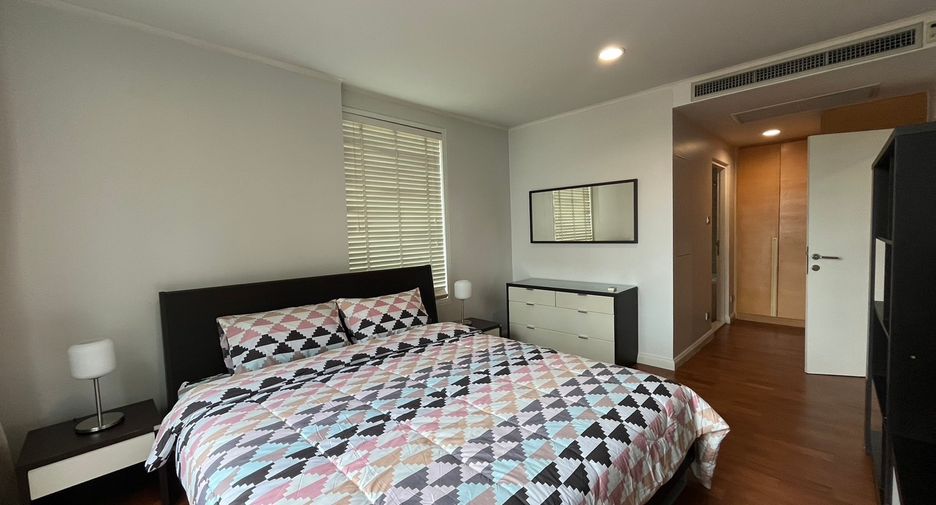 Wohnung zur Miete mit 2 Zimmer in Pathum Wan, Bangkok