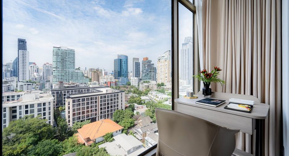 For rent and for sale 2 bedrooms condo in Watthana, Bangkok