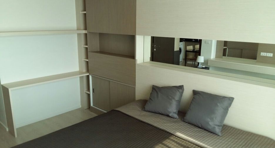 For rent and for sale 2 bedrooms condo in Sathon, Bangkok