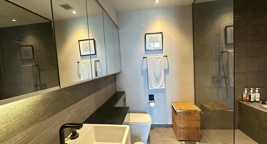 Wohnung zur Miete und zum Kauf mit 1 Zimmer in Watthana, Bangkok