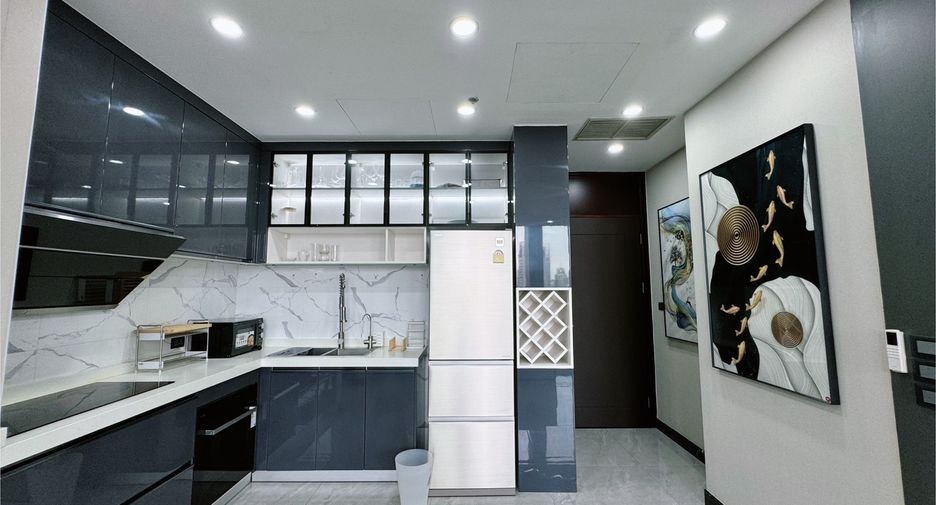Wohnung zur Miete mit 2 Zimmer in Pathum Wan, Bangkok