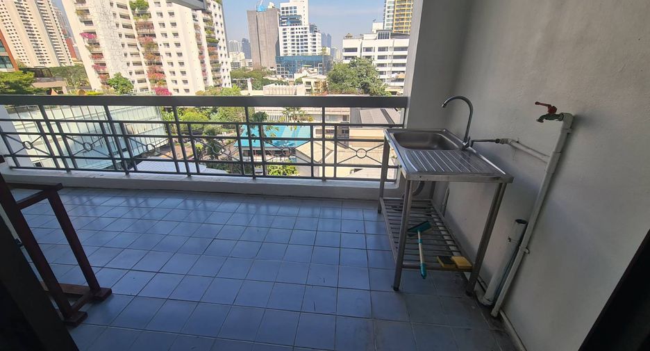 ให้เช่า 3 ห้องนอน คอนโด ใน วัฒนา, กรุงเทพฯ