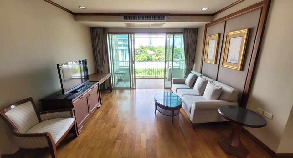 Wohnung zur Miete mit 2 Zimmer in Khlong Toei, Bangkok