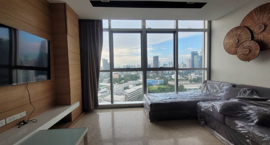 For rent 1 bed condo in Khlong Toei, Bangkok