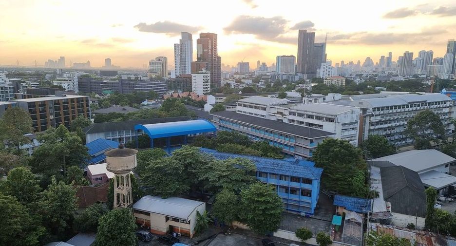 Wohnung zur Miete mit 1 Zimmer in Khlong Toei, Bangkok