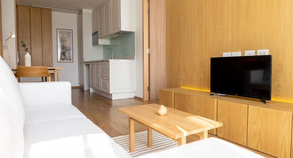 For rent 1 bed condo in Watthana, Bangkok