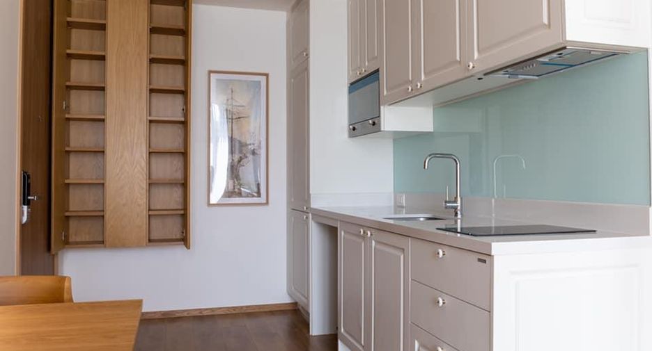 For rent 1 bed condo in Watthana, Bangkok
