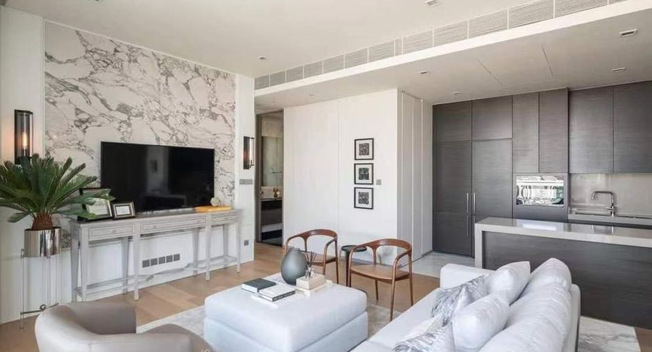 Condo en alquiler y en venta de 2 habitaciones en Sathon, Bangkok