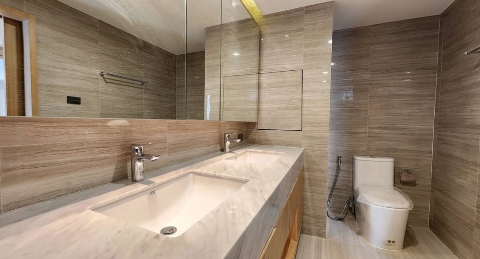 For rent 3 ベッドルーム condo in Watthana, Bangkok