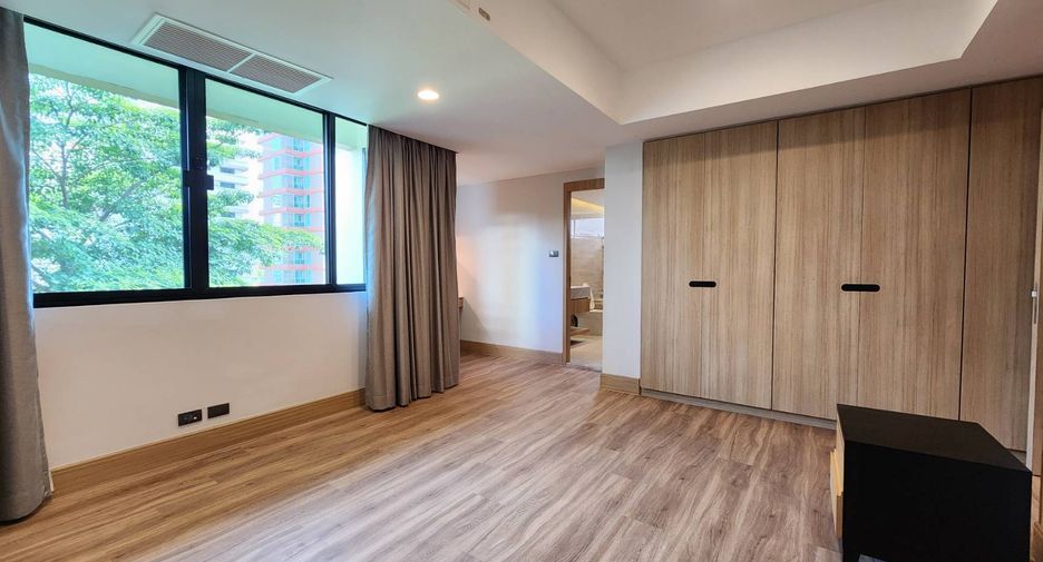 For rent 3 ベッドルーム condo in Watthana, Bangkok