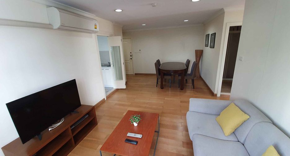 Condo en alquiler de 3 habitaciones en Khlong Toei, Bangkok