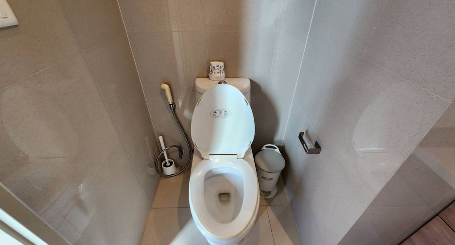 For rent and for sale 2 bedrooms condo in Khlong Toei, Bangkok