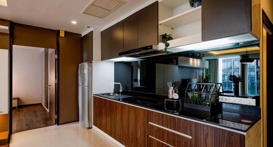 Wohnung zur Miete mit 2 Zimmer in Khlong Toei, Bangkok