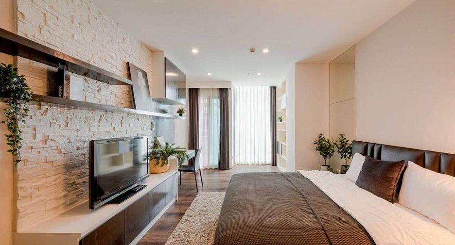 Wohnung zur Miete mit 2 Zimmer in Khlong Toei, Bangkok