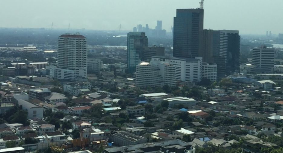 For rent 1 bed condo in Khlong Toei, Bangkok