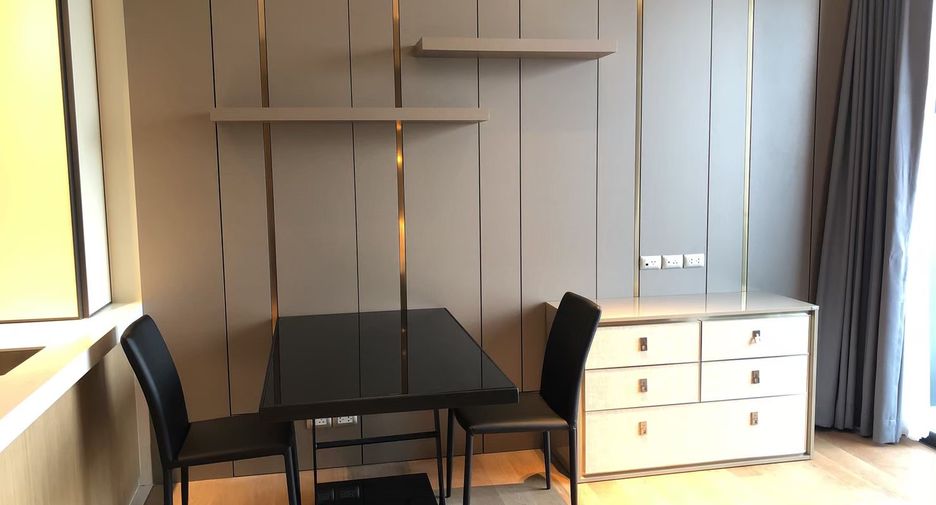 For rent and for sale 1 bed condo in Khlong Toei, Bangkok