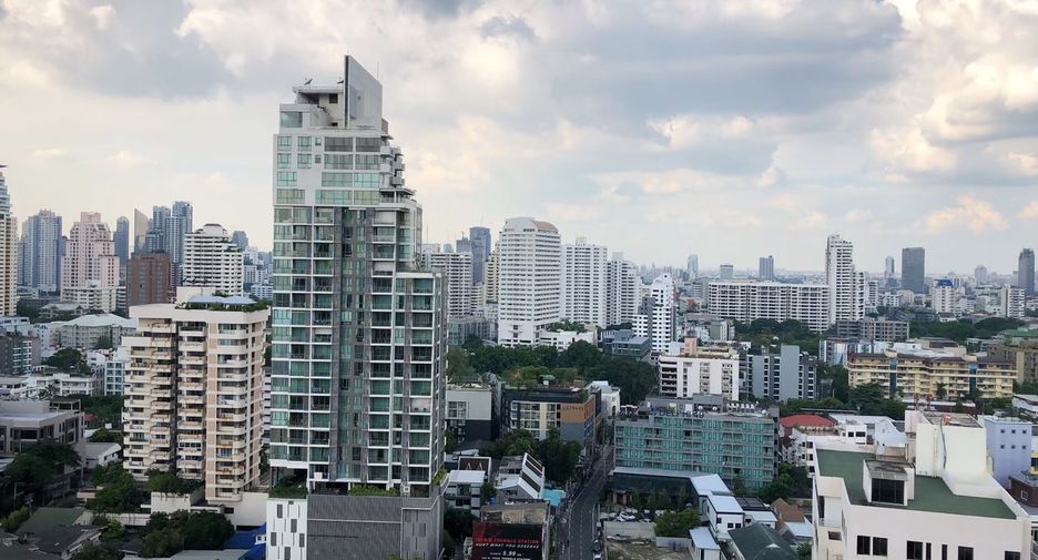 For rent and for sale 1 bed condo in Khlong Toei, Bangkok