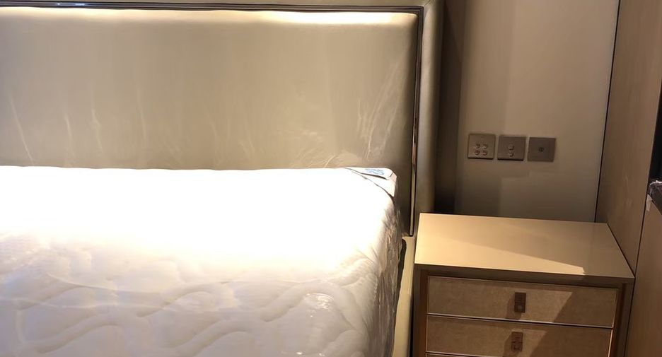 For rent and for sale 1 bed condo in Khlong Toei, Bangkok