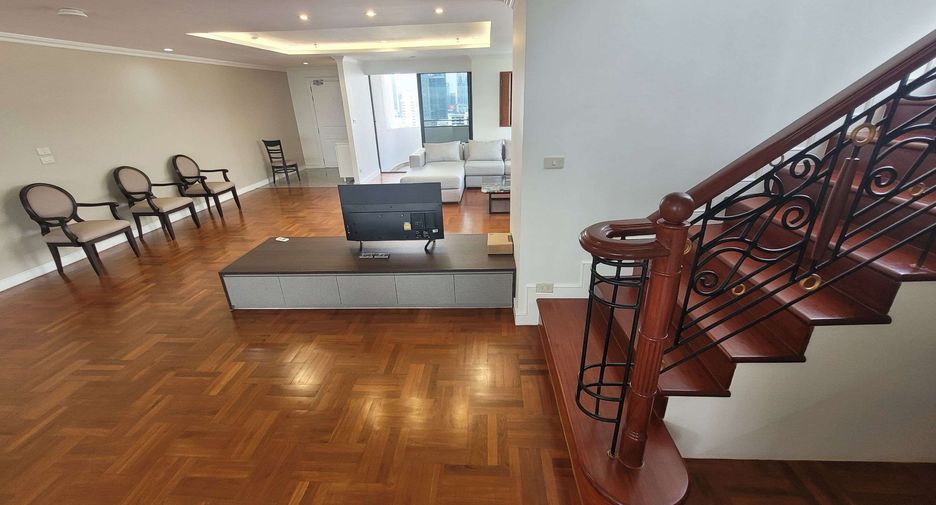 For rent 3 ベッドルーム condo in Watthana, Bangkok