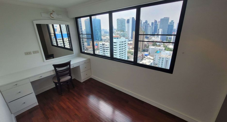 For rent 3 ベッドルーム condo in Watthana, Bangkok