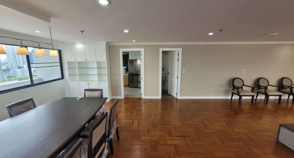 For rent 3 ベッドルーム condo in Watthana, Bangkok