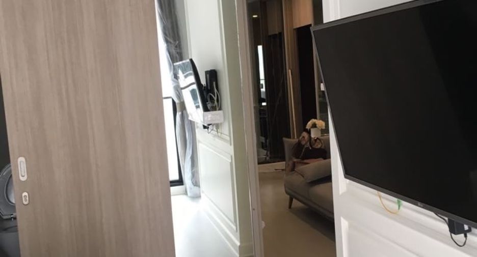For rent 1 bed condo in Pathum Wan, Bangkok