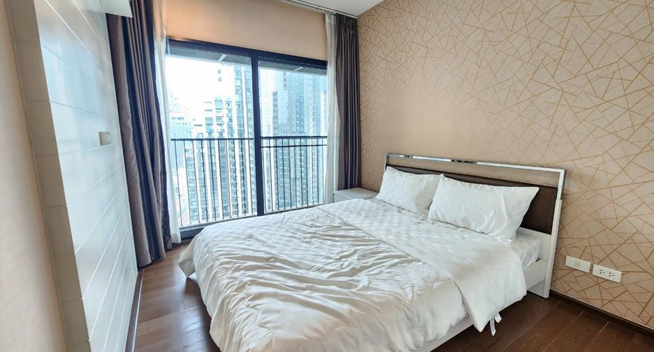 For rent 2 bedrooms condo in Khlong Toei, Bangkok