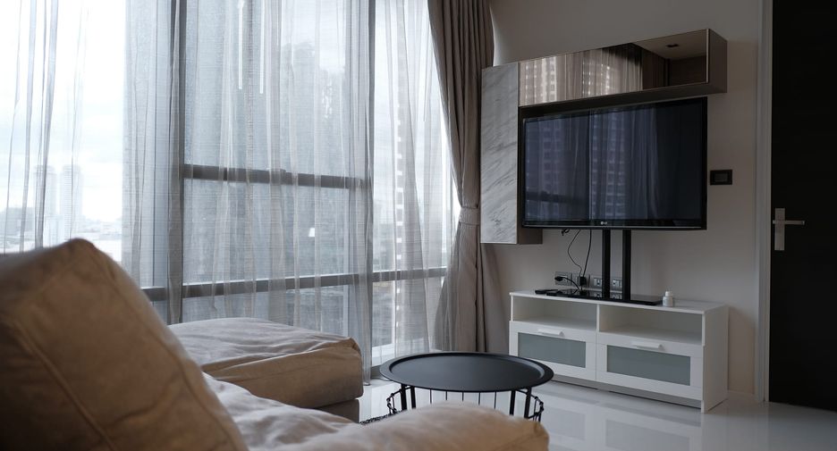 For rent 1 bed condo in Sathon, Bangkok
