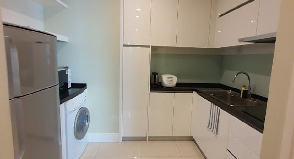 For rent and for sale 1 bed condo in Khlong Toei, Bangkok