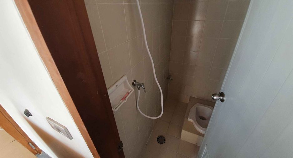 Wohnung zur Miete mit 3 Zimmer in Sathon, Bangkok
