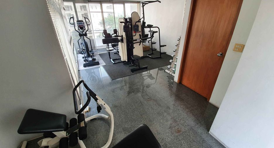 Wohnung zur Miete mit 3 Zimmer in Sathon, Bangkok