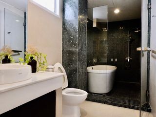 For rent 3 bedrooms condo in Sathon, Bangkok