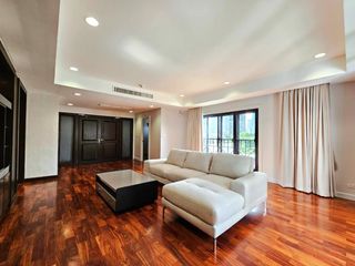 Condo en alquiler de 3 habitaciones en Pathum Wan, Bangkok