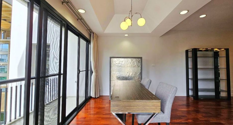 Condo en alquiler de 3 habitaciones en Pathum Wan, Bangkok