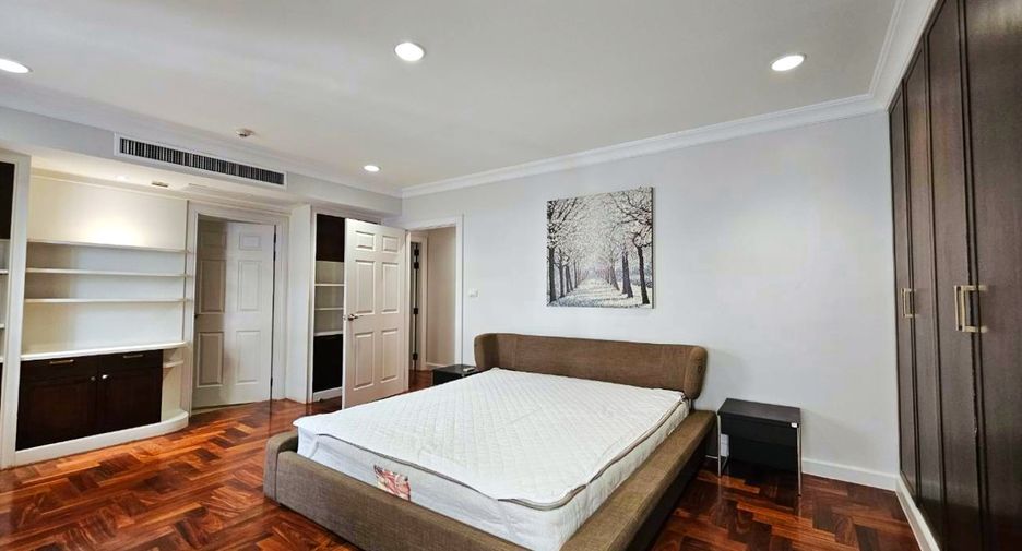 Condo en alquiler de 3 habitaciones en Pathum Wan, Bangkok