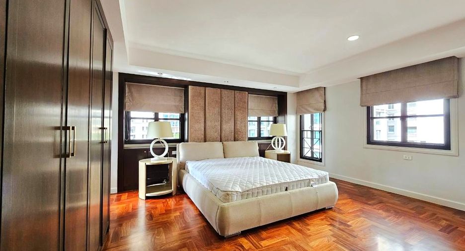 Condo en alquiler de 3 habitaciones en Pathum Wan, Bangkok