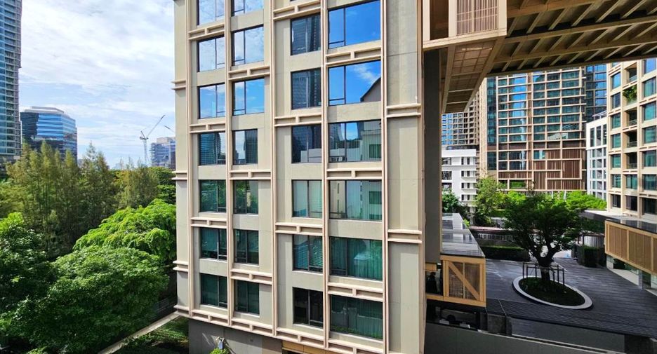 Condo en alquiler de 3 habitaciones en Pathum Wan, Bangkok