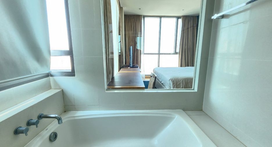 Condo en alquiler de 1 habitaciones en Khlong Toei, Bangkok