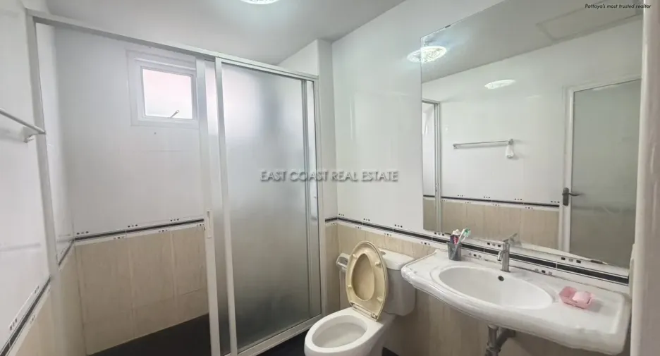 For rent and for sale 3 bedrooms house in Bang Lamung, Chonburi